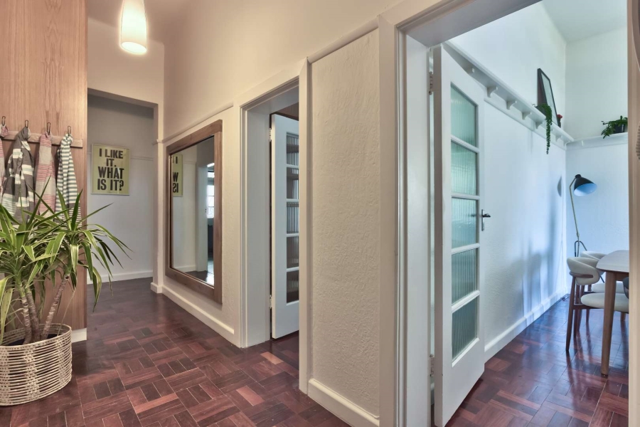 To Let 2 Bedroom Property for Rent in Sea Point Western Cape